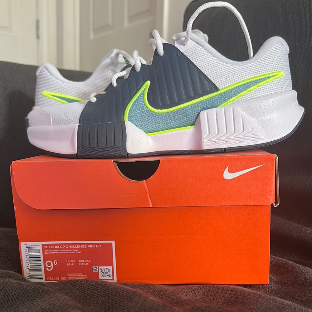 Men’s Nike Zoom GP Challenge Pro HC